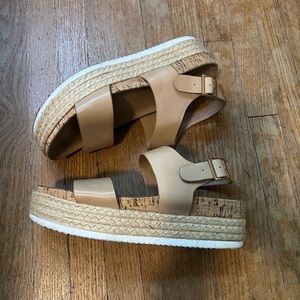 Call it Spring platform sandal in beige women’s size 8